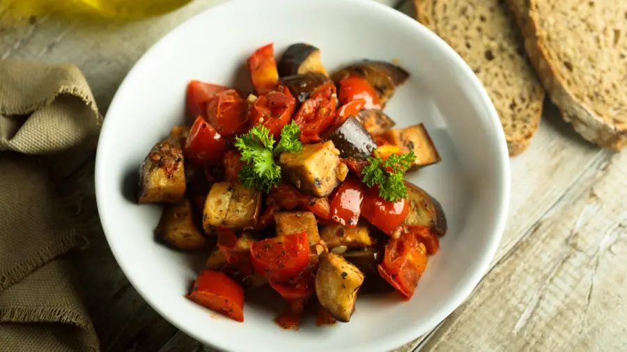 Caponata di melanzane: Ricetta originale siciliana