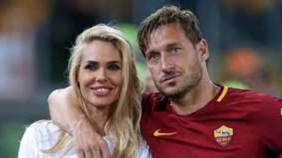 Totti e Ilary Blasi: Separazione dopo vent' anni, Noemi Bocchi