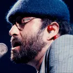 Quanto era alto Lucio Dalla? Quando e come è morto? Biografia e curiosità