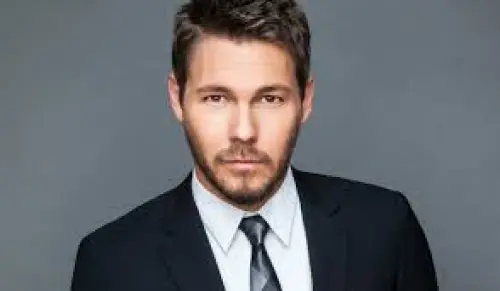 Beautiful: ecco com'è Liam Spencer nella vita reale