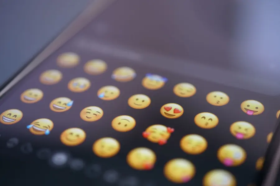 Significato emoji: le più fraintese nelle chat