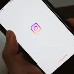 Guardare storie Instagram senza farsi vedere