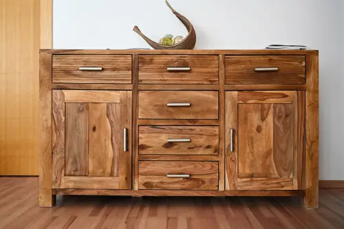 Togliere graffi mobili legno con rimedi casalinghi