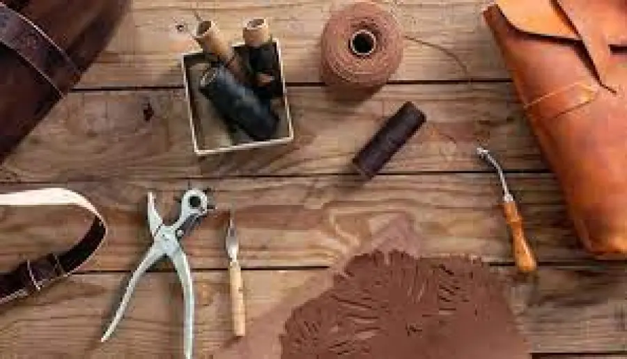 Lavorazione pelle, di cosa si tratta e quali macchinari vengono usati